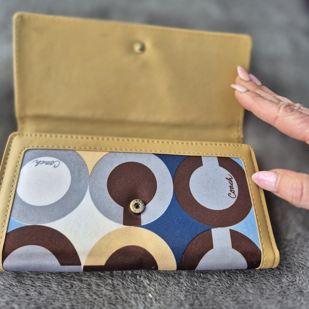 Coach Multicolor Geometric Wallet - Picture 2 of 7